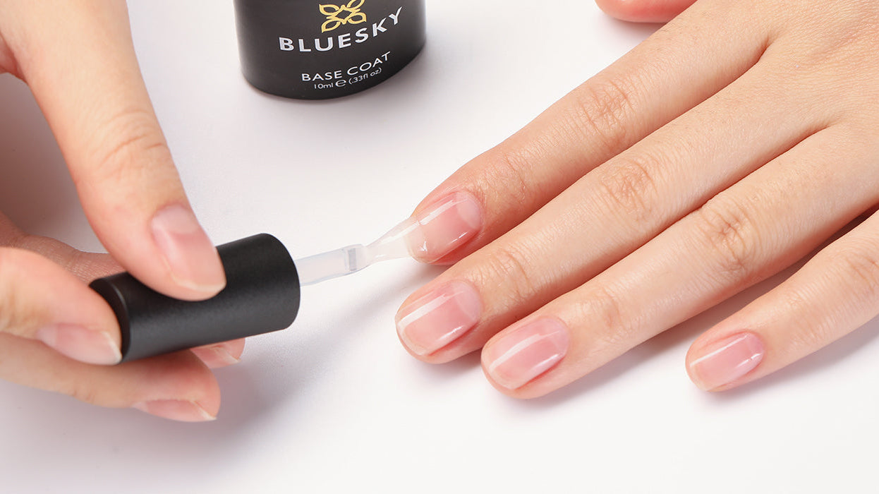 How to apply gel polish