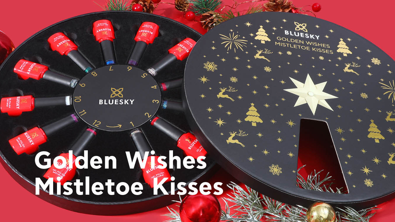 Golden Wishes Mistletoe Kisses