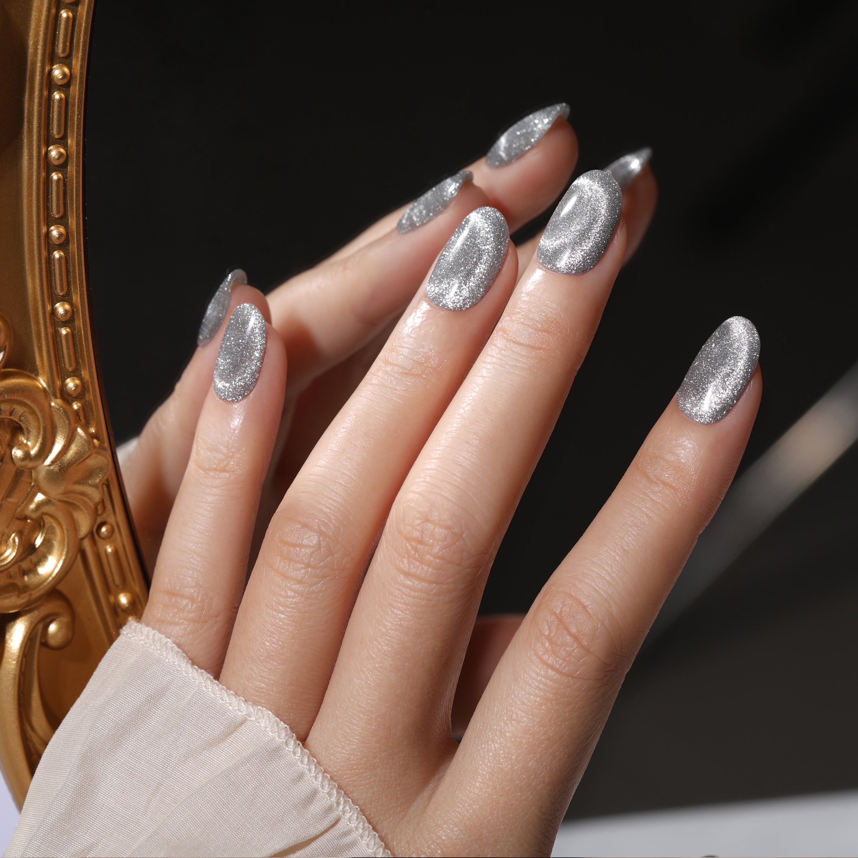 Shining Mary | Cat Eye | Silver Color | 10ml Gel Polish - BLUESKY