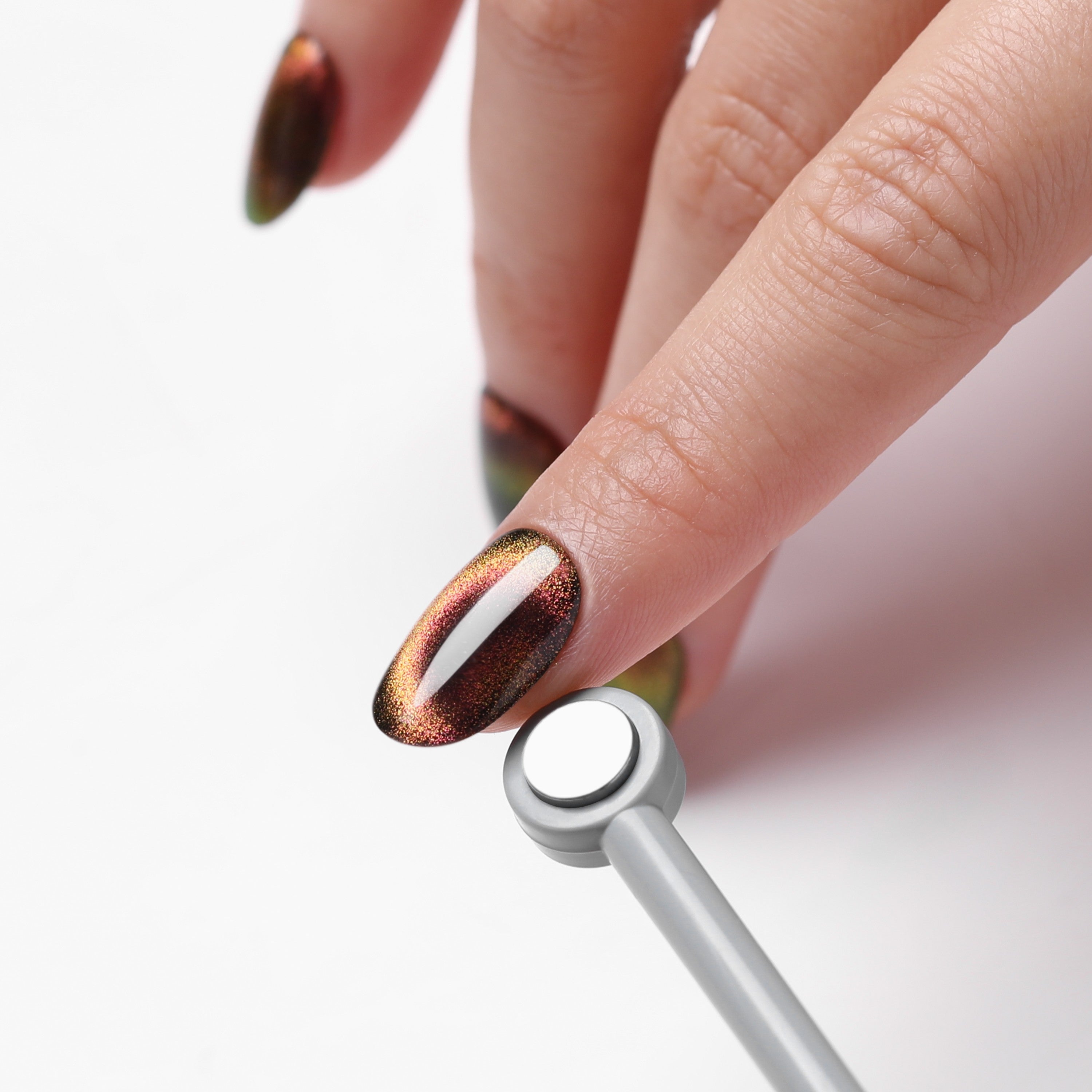 Bluesky Cat Eye Magnet - BLUESKY