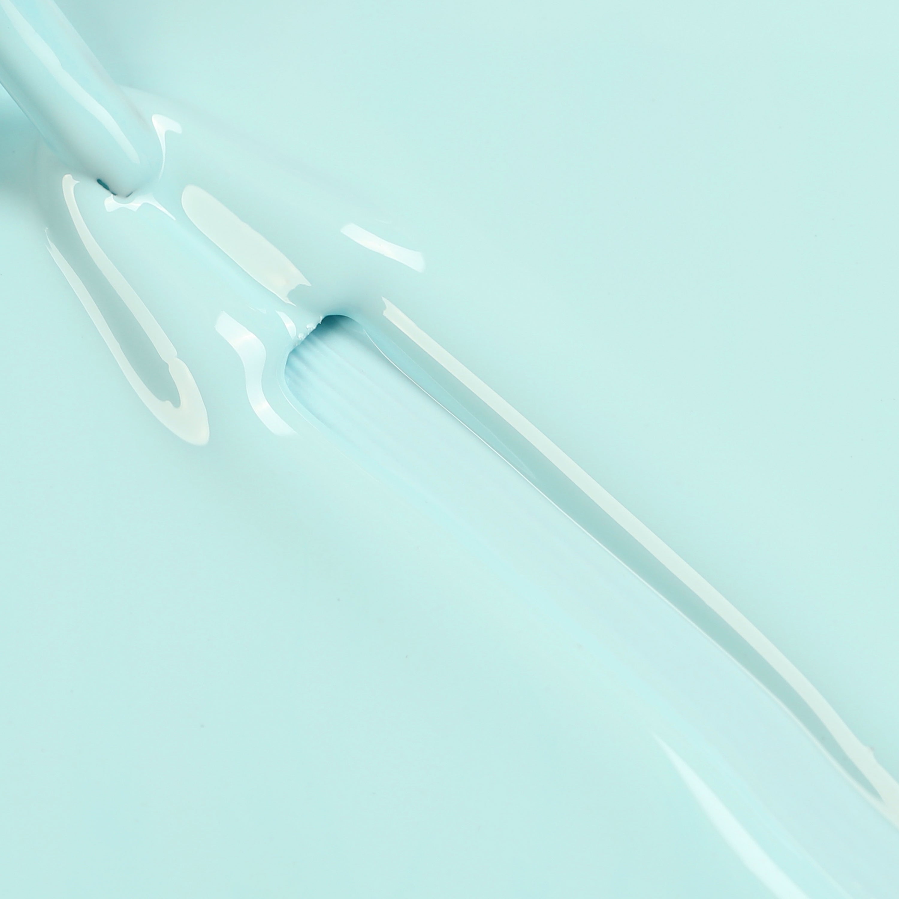 Run The World | Full Cover Color | 10ml Gel Polish - BLUESKY