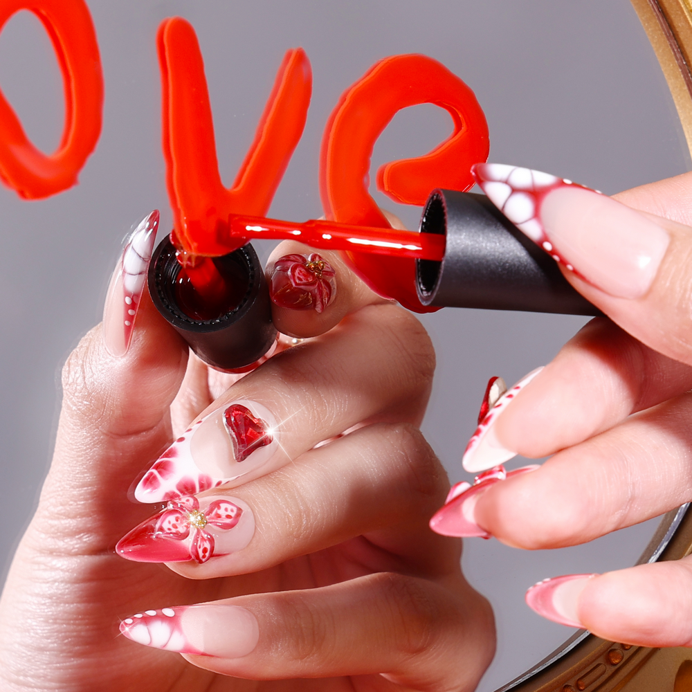 Love at First Shade: Fall for the Berry Bloom Collection This Valentine’s Day ❤️🍒