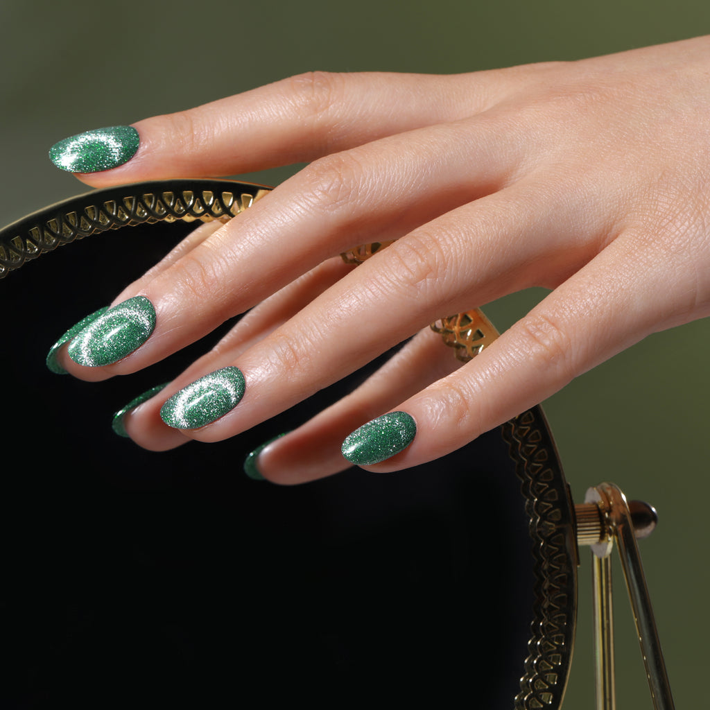 Royal Flash | Cat Eye | Green Color | 10ml Gel Polish - BLUESKY